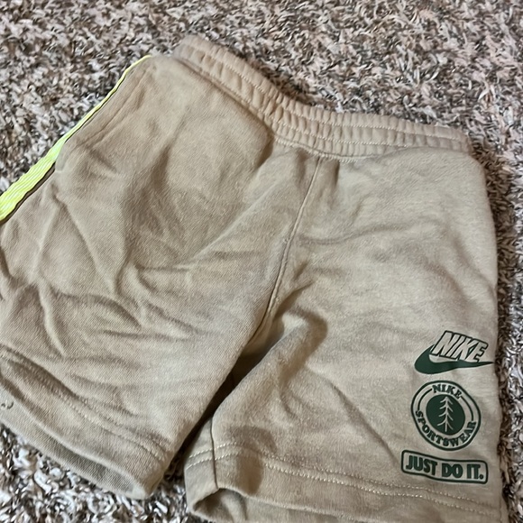 Nike pro - Picture 2 of 4